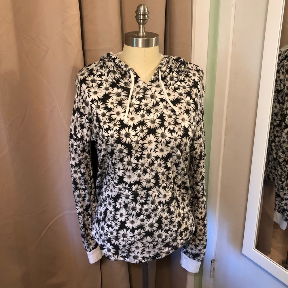 Daisy hoodie